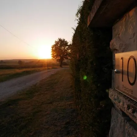 Superb Contemporary 2 Bed +private Pool Villa Cancon