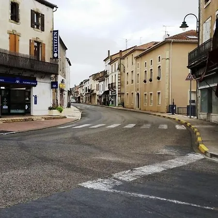 Superb Contemporary 2 Bed +private Pool *