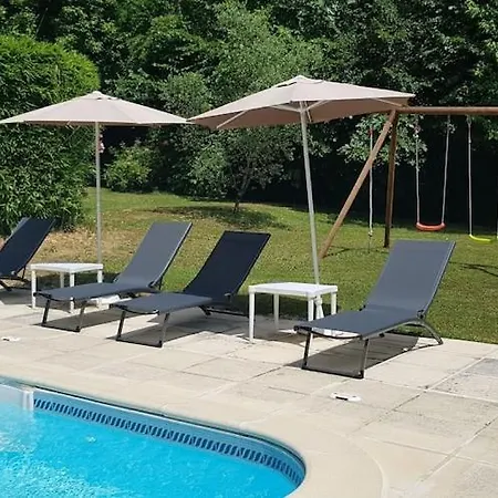 Superb Contemporary 2 Bed +private Pool Cancon