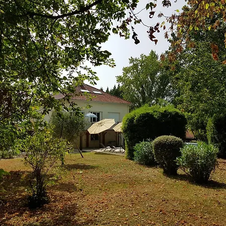 Superb Contemporary 2 Bed +private Pool Cancon