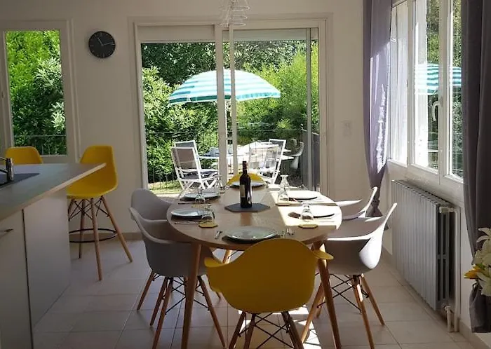 Superb Contemporary 2 Bed +private Pool Villa *