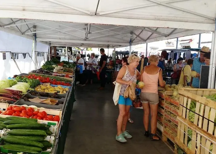 Superb Contemporary 2 Bed +private Pool Cancon