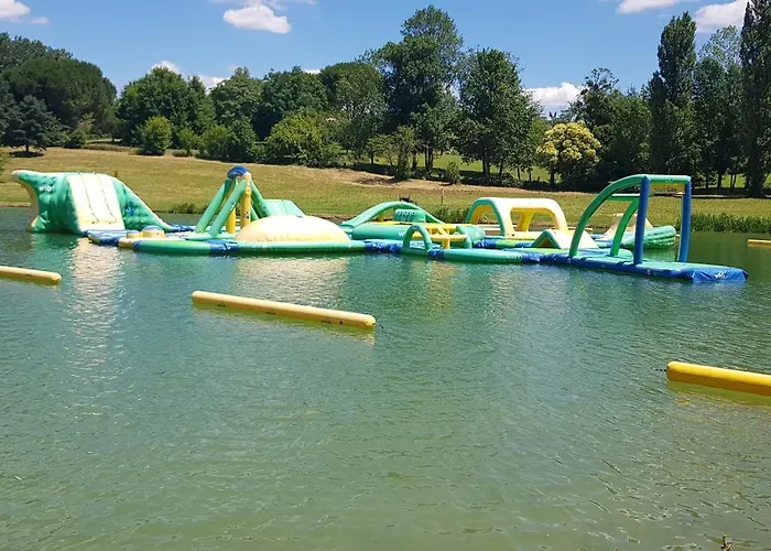 Superb Contemporary 2 Bed +private Pool